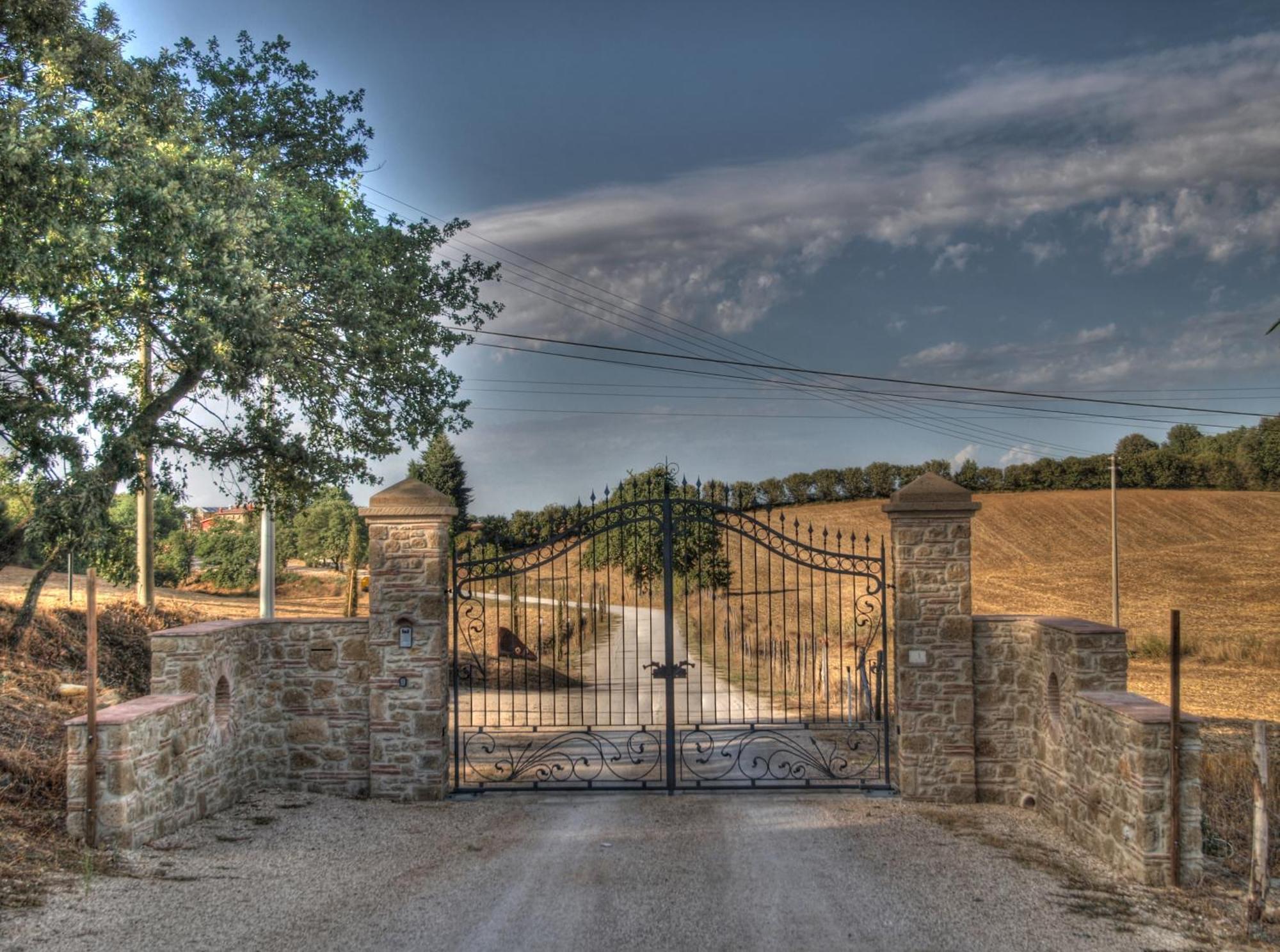 Agriturismo Podere Del Lepre San Quirico  Eksteriør bilde